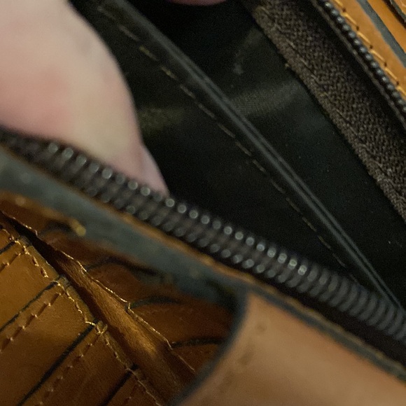 Patricia Nash leather floral wallet - Picture 13 of 16